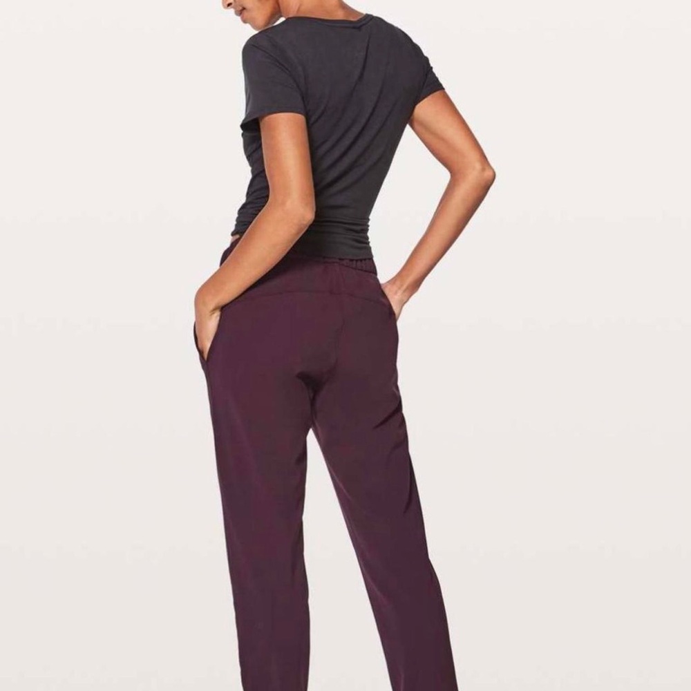 lululemon athletica Women's On The Fly in Plum - Picture 2 of 7